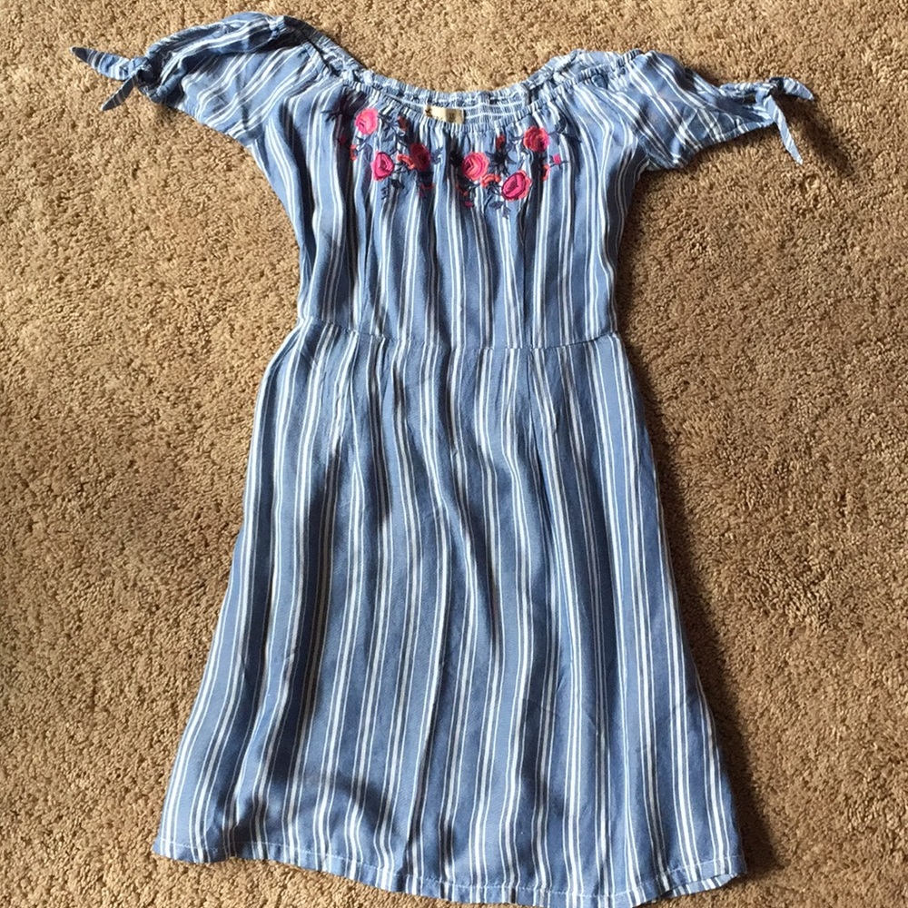 Hollister sun dress